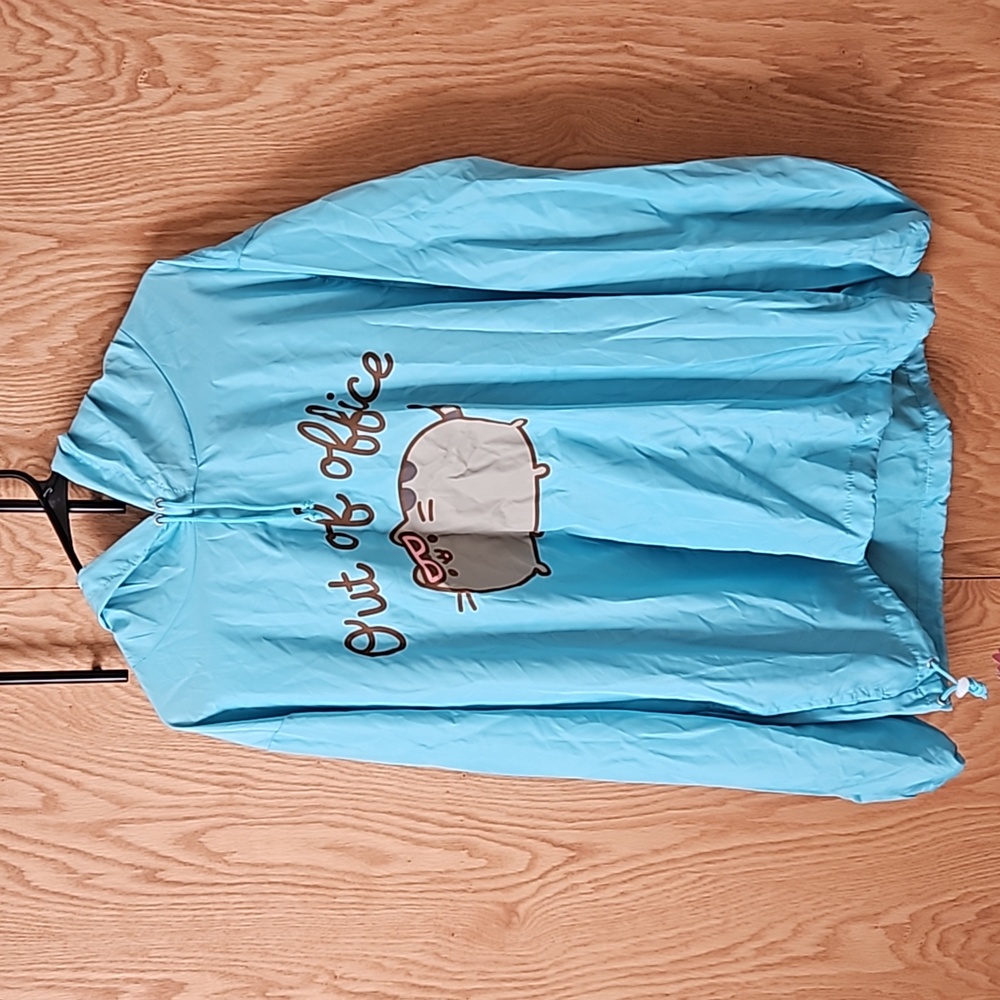 Pusheen Exclusive Rain Jacket/Pull over